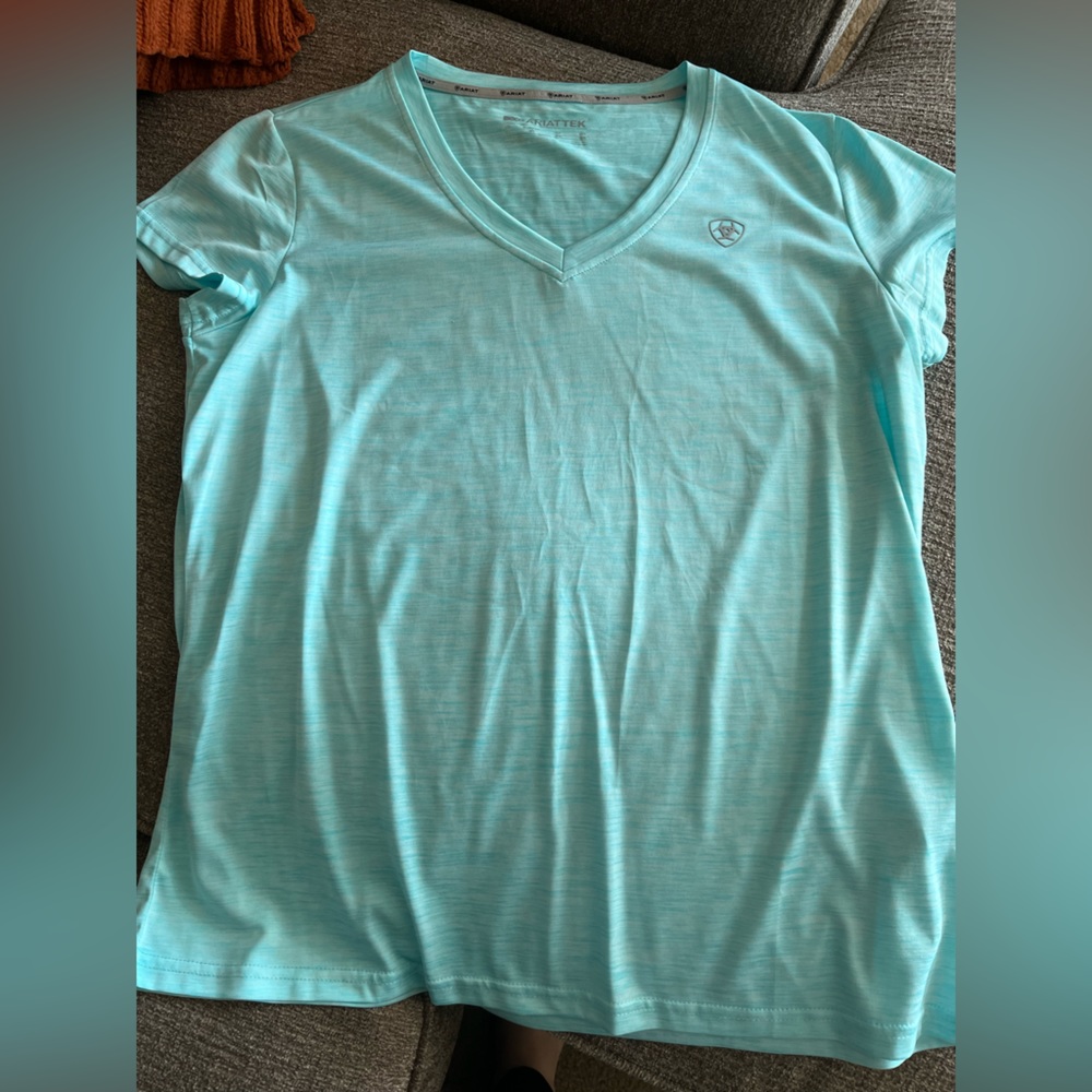 Ariat tek woman’s tshirt